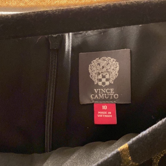 Vince Camuto cocktail dress never been worn and in great condition. - Picture 6 of 10